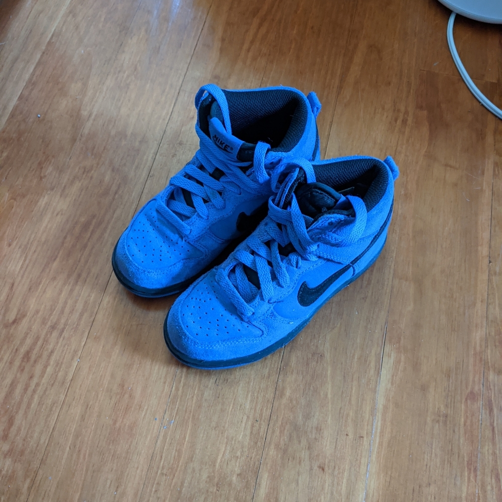 Kids nike high tops